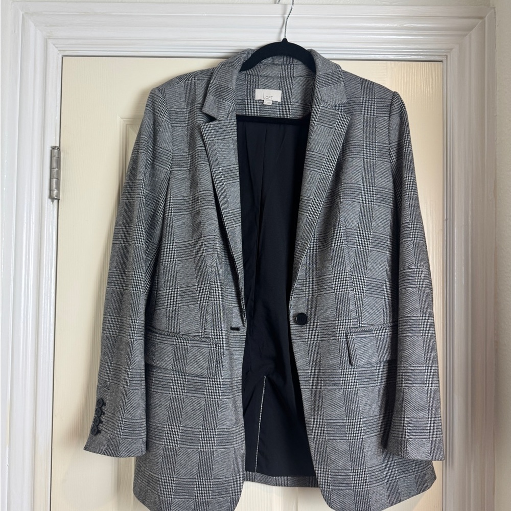 LOFT Classic Gray Checkered Blazer